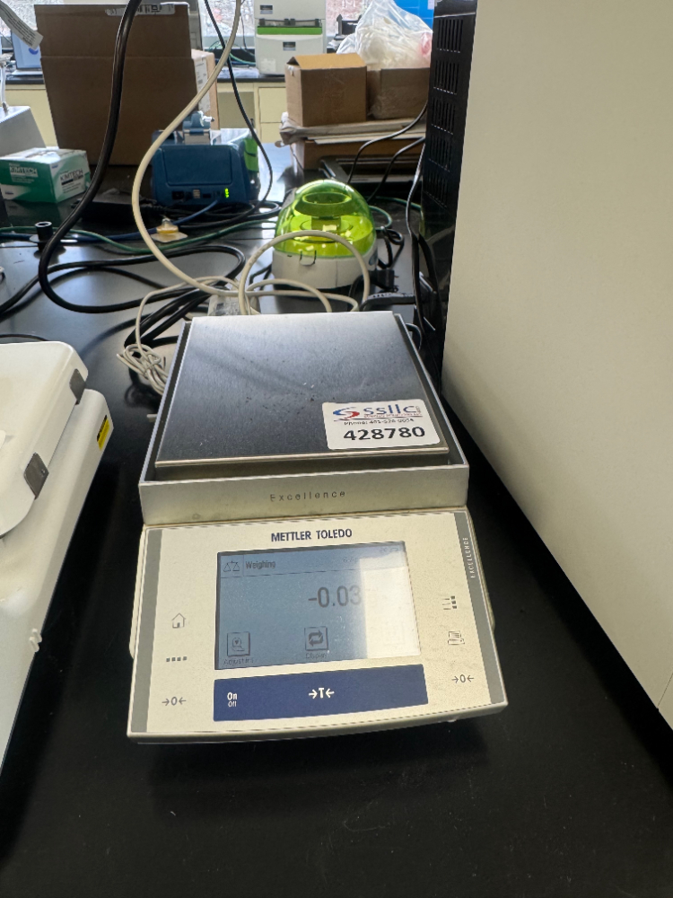 Image of Mettler Toledo XS2002S Digital Scale